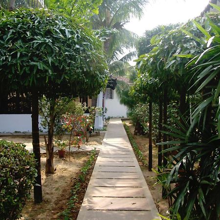 Chhuti Holiday Resort بولبور المظهر الخارجي الصورة